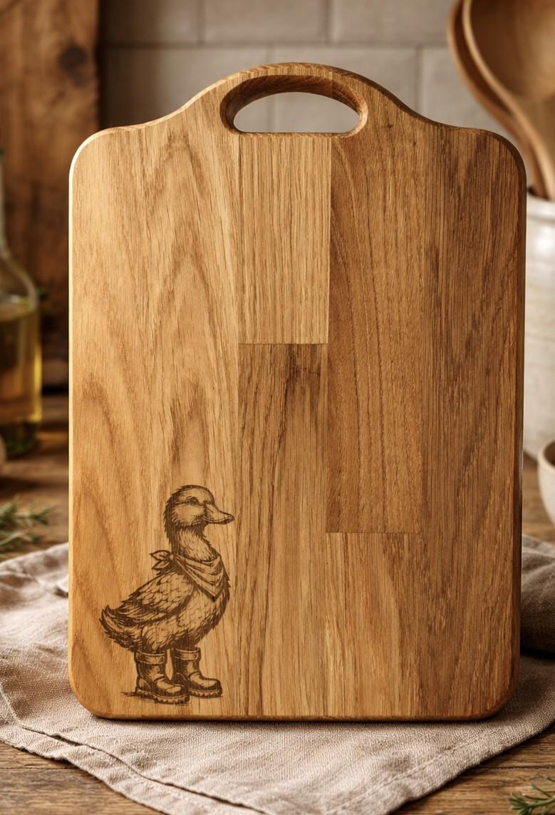 Solid Oak Chopping Board – Engraved Duck Design, Rustic Kitchen Decor