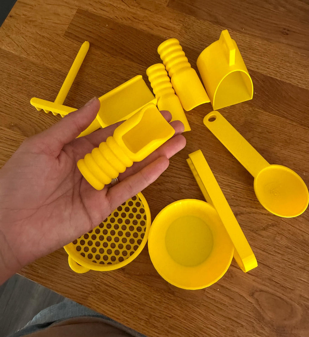 Montessori Sensory Tuff Tray Tool Set | Fine Motor Skills | Sand, Playdough, water & Sensory Play
