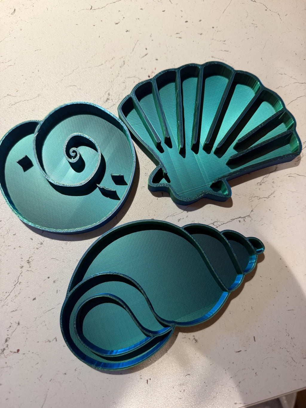 Seashell Sensory Play Tray | Montessori Ocean-Themed Tuff Tray Activity | Colour Sorting & Fine Motor Play | Rice Sensory Bin Insert