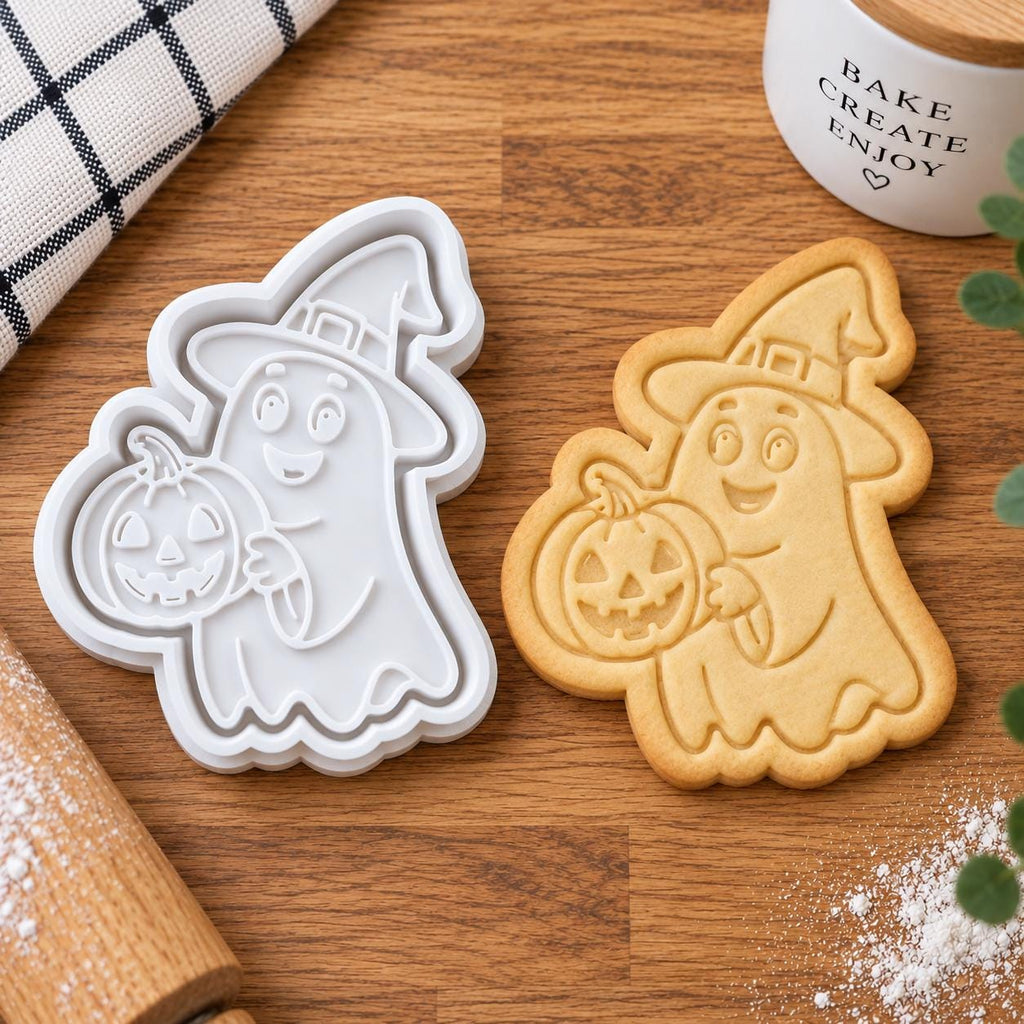 Ghost carrying Pumpkin Cookie Cutter & Embosser Stamp | Autumn Halloween Baking | 8 cm